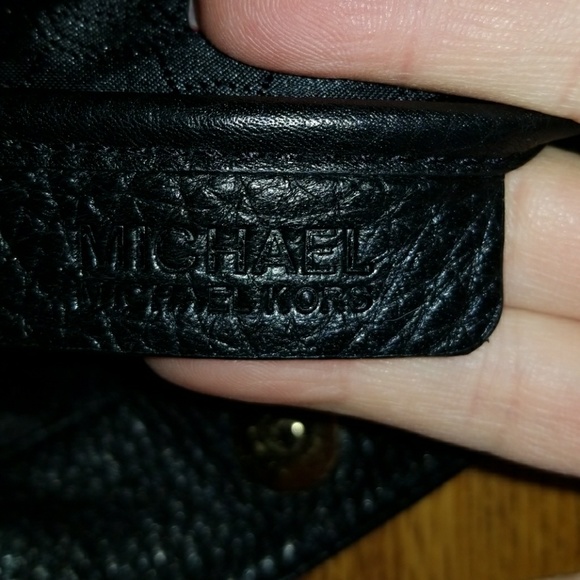 Michael Kors Shoulder Bag - Picture 4 of 8